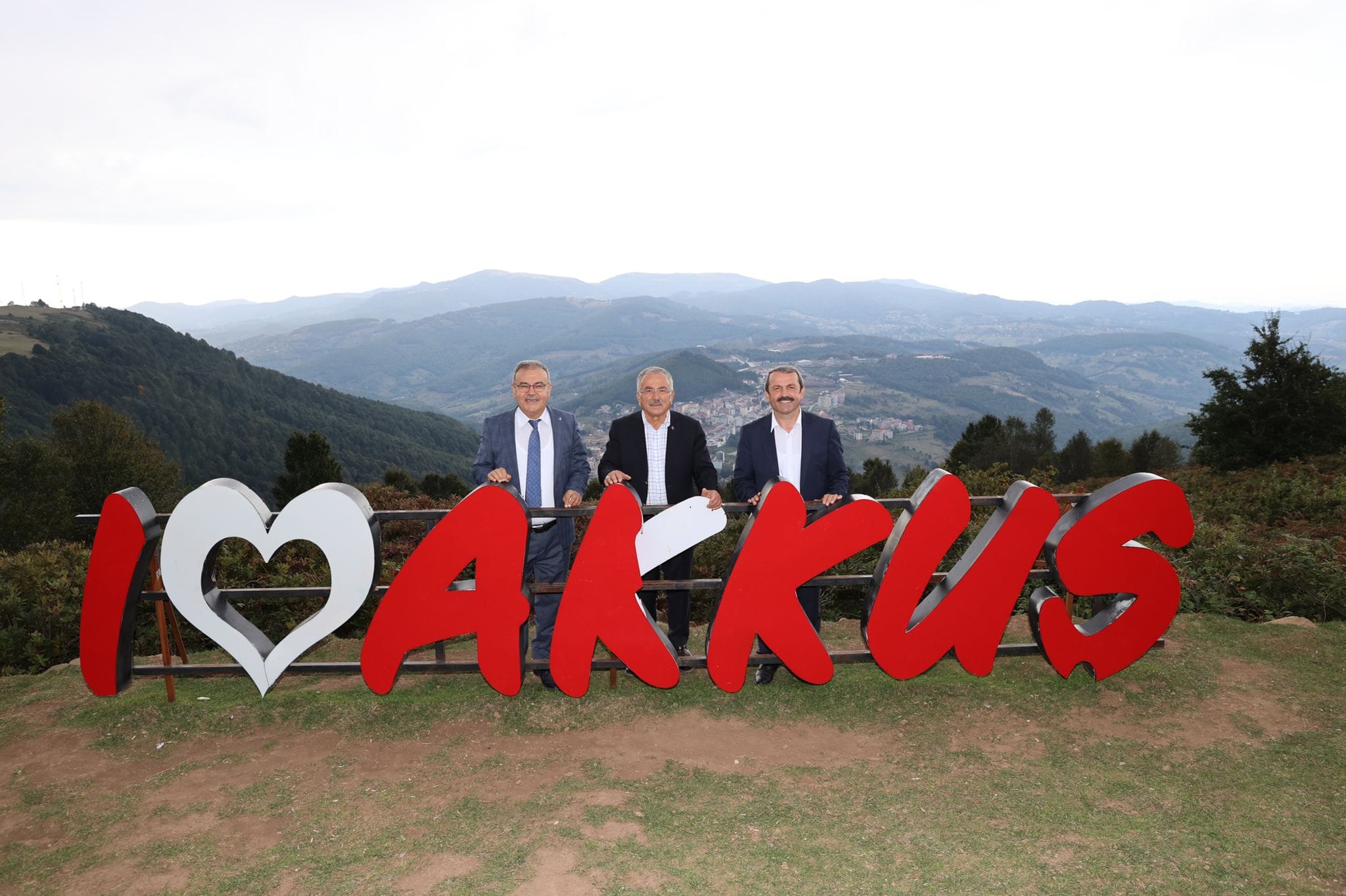 Başkan Güler Akkuş’a Yapılan Oski Yatırımlarını Açıkladı