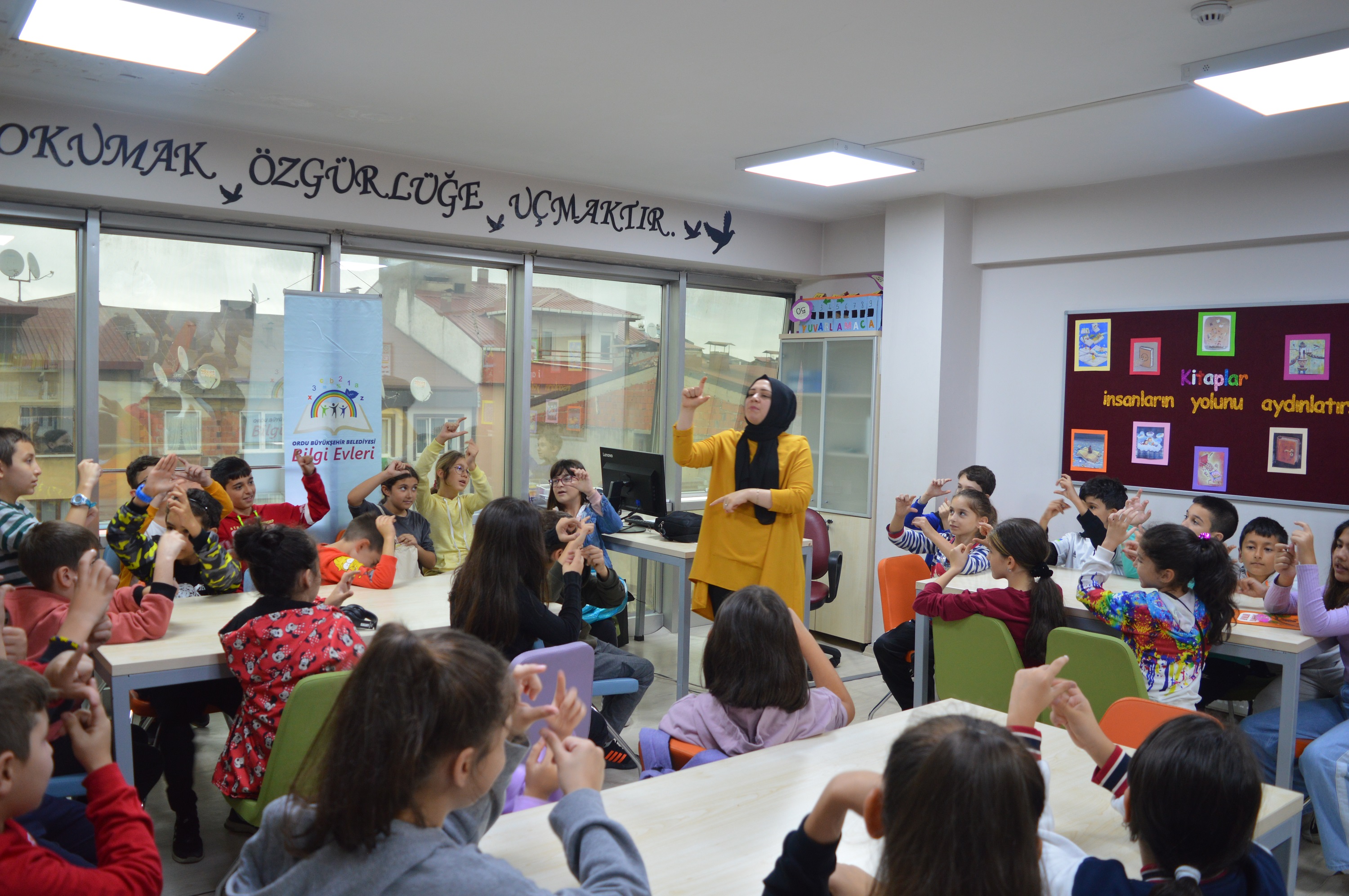 Öğrencilerin Gözdesi Bilgi Evleri Öğrencilerin Gözdesi Bilgi Evleri