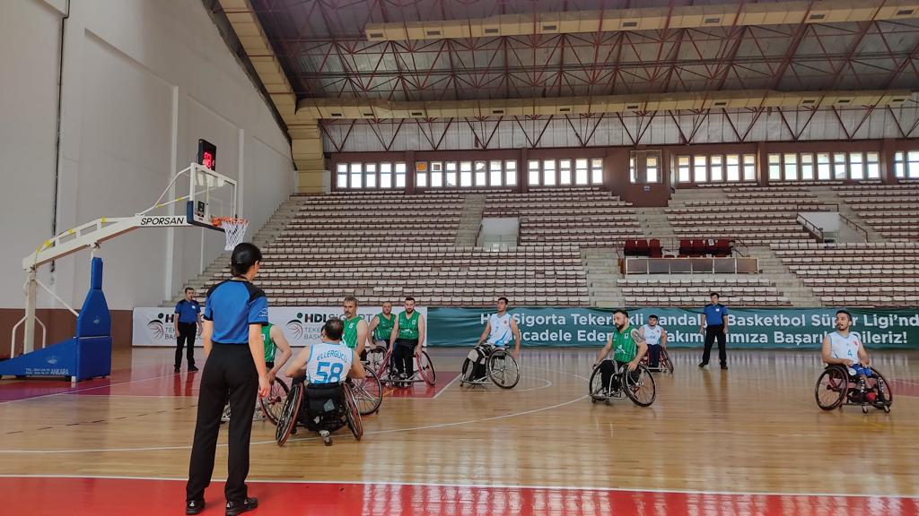 PARKEDE HEYECAN DEVAM EDİYOR