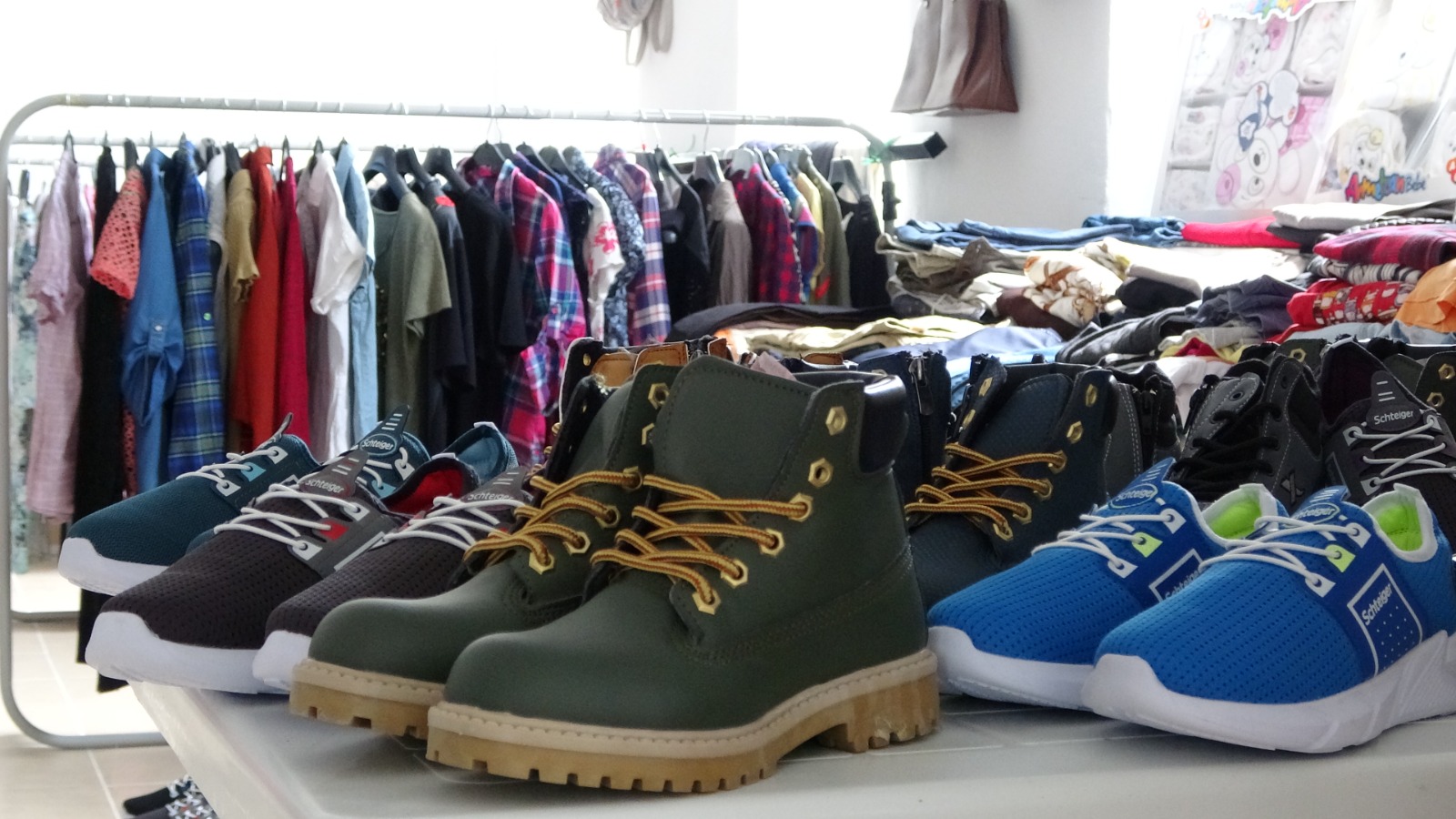 BU MUHTARLIKTA AVM VAR