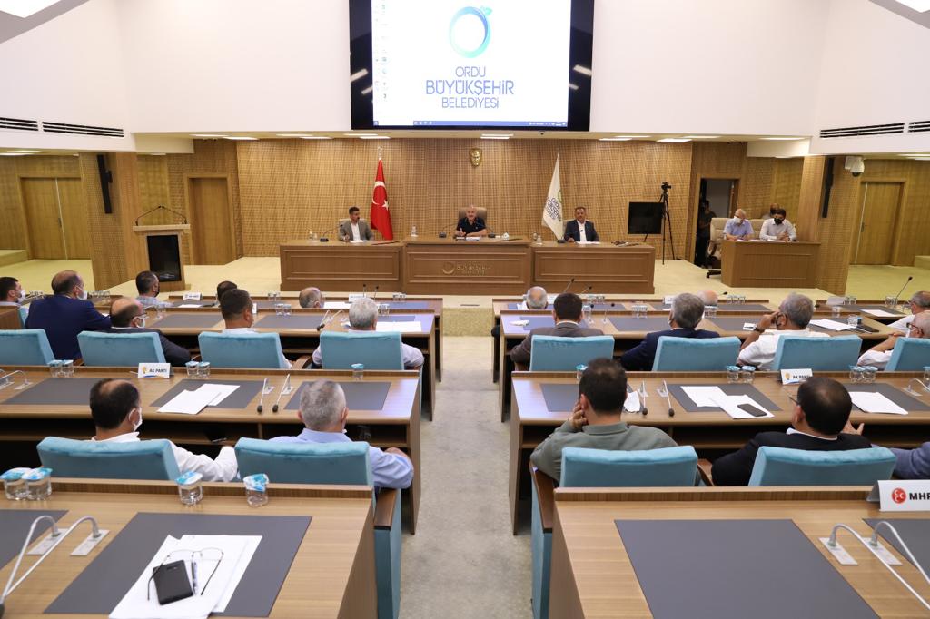 BAŞKAN GÜLER: “YENİ DÖNEMDE VİTES YÜKSELTECEĞİZ”