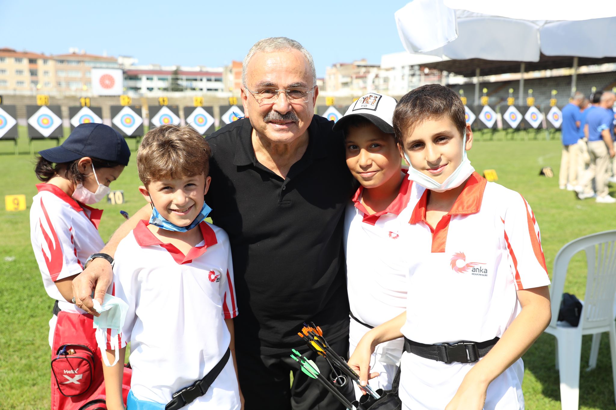 GELECEĞİN METE VE YASEMİNLERİ YETİŞİYOR