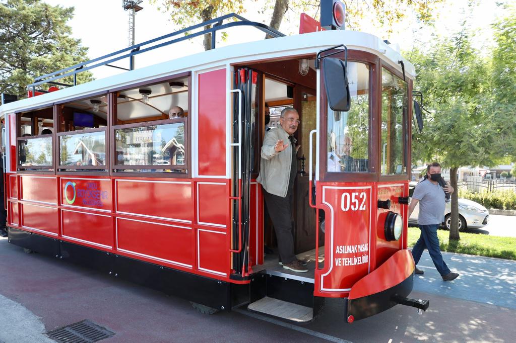 BAŞKAN GÜLER: “ORDU’YA HER GÜN YENİ BİR ŞEYLER KAZANDIRIYORUZ”
