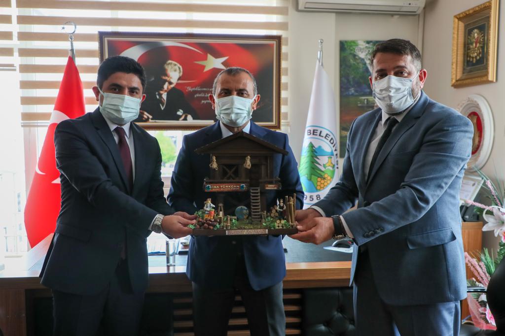 VALİ SONEL'DEN ULUBEY VE GÜRGENTEPE KAYMAKAMLARINA HAYIRLI OLSUN ZİYARETİ