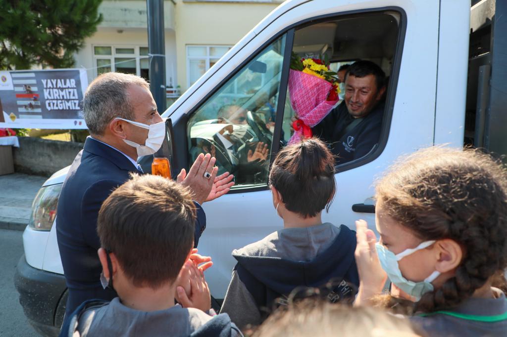 TRAFİKTE YAYA ÖNCELİĞİ FARKINDALIK ETKİNLİĞİ YAPILDI