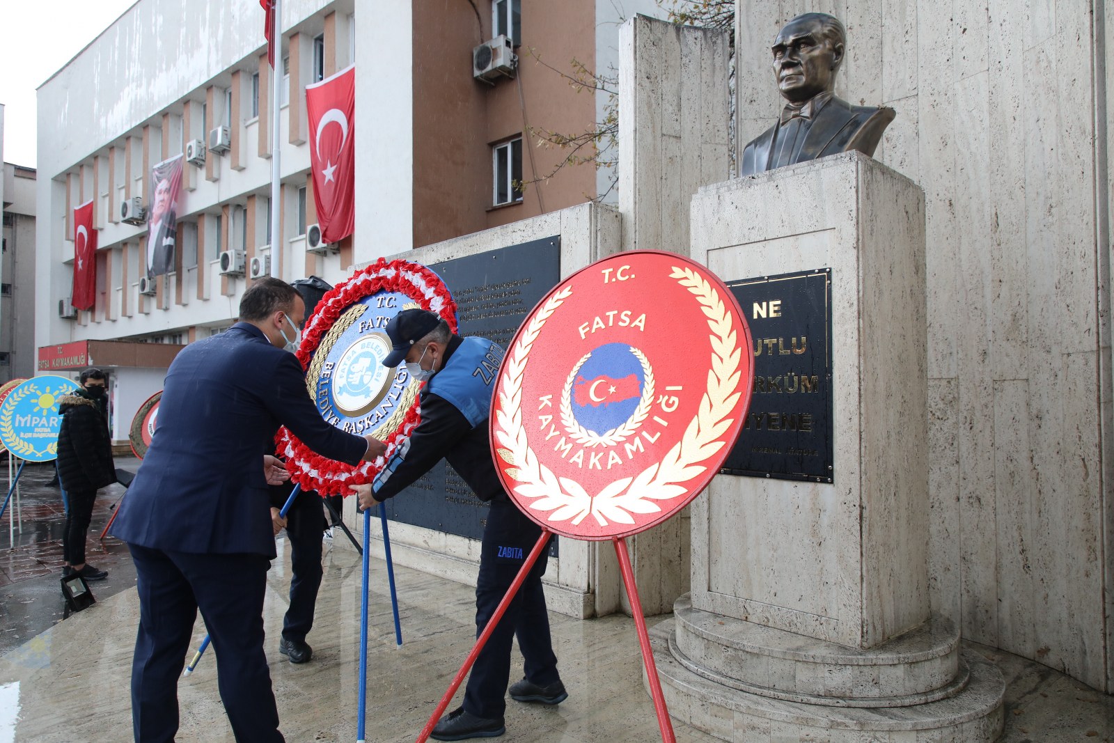 ULU ÖNDER MUSTAFA KEMAL ATATÜRK SAYGI VE ÖZLEMLE ANILDI