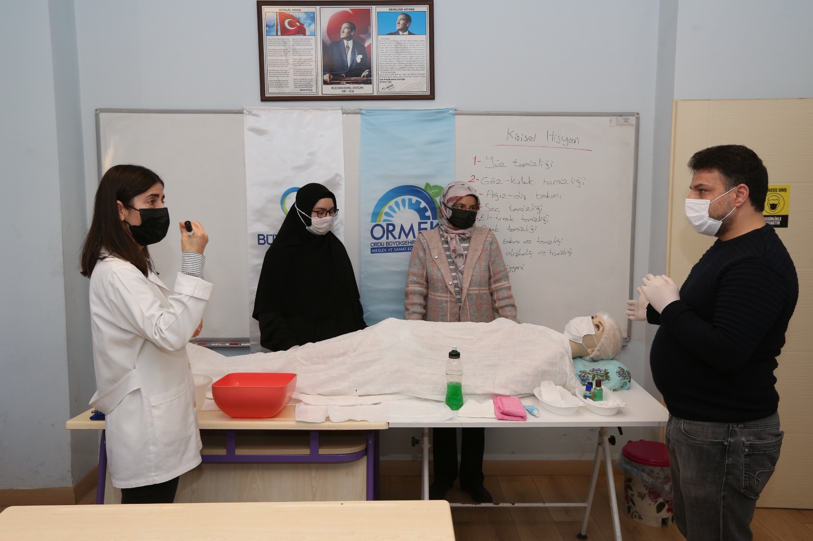 ORMEK MESLEK SAHİBİ YAPIYOR