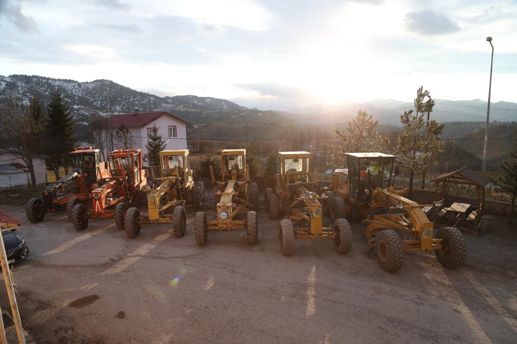 BÜYÜKŞEHİR’DE KAR SEFERBERLİĞİ