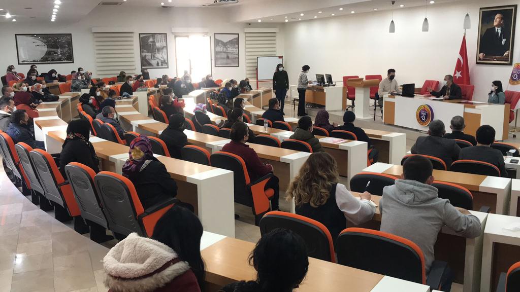 YENİ YILIN İLK HALK GÜNÜ TOPLANTISI GERÇEKLEŞTİ