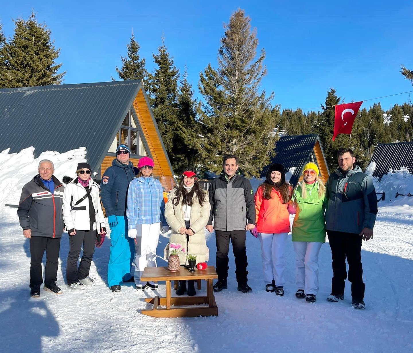 KABADÜZ’DE ŞEHİT AİLELERİNE YÖNELİK SOSYAL SORUMLULUK PROJESİ 