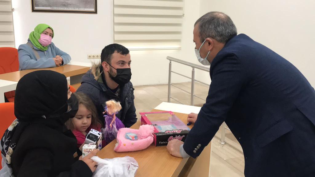 VALİ SONEL, “BİZ BİR AİLEYİZ”