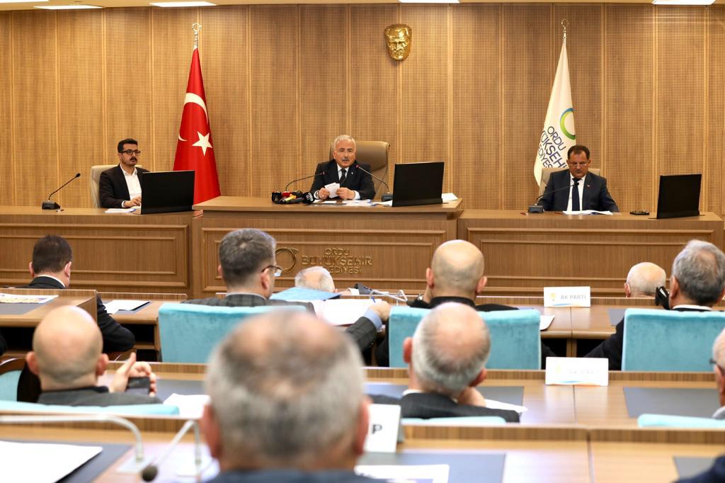 BAŞKAN GÜLER ÖNEMLİ AÇIKLAMALARDA BULUNDU!