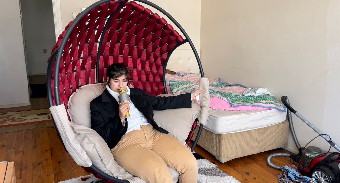 VALİ SONEL, ENGELİ OLAN İKİ KIZ KARDEŞİN İSTEKLERİNİ YERİNE GETİRİLDİ 