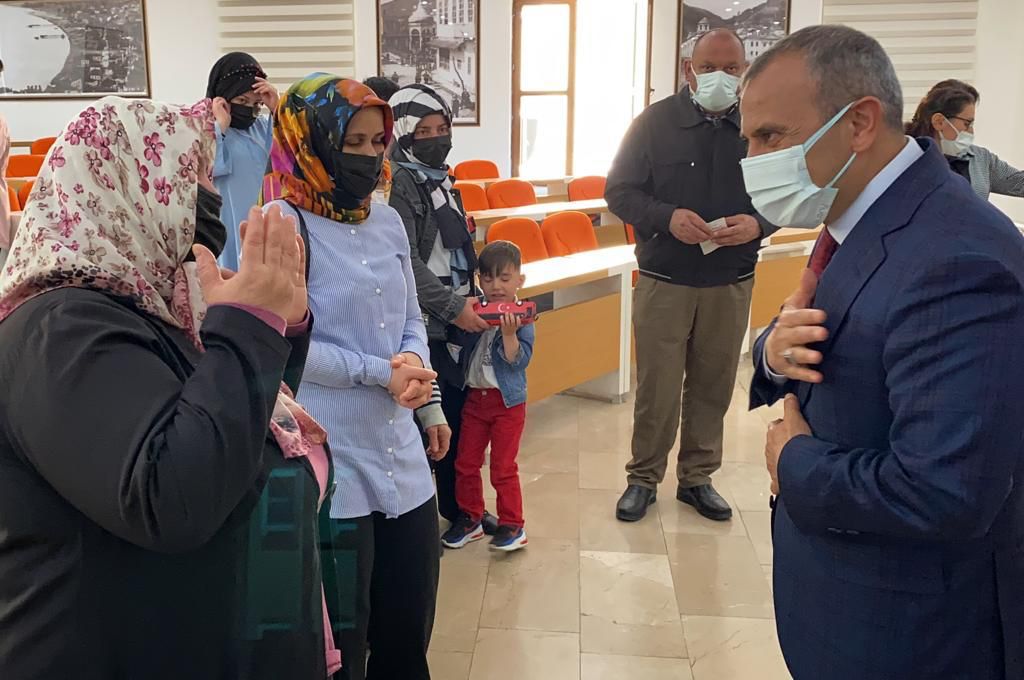 VALİ SONEL, “DEVLETİMİZ HER DAİM VATANDAŞIMIZIN YANINDADIR”