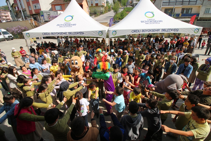 RAMAZAN COŞKUSU KUMRU’YA TAŞINDI