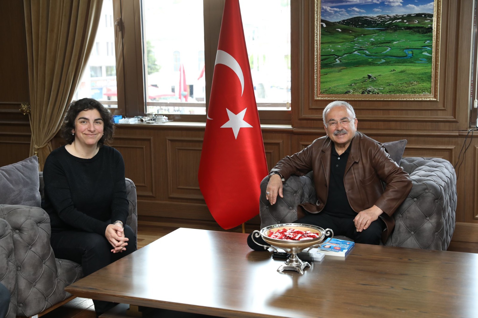 BAŞKAN GÜLER’DEN DÜNYACA ÜNLÜ KALP CERRAHI GÜRSOY’A AÇIK DAVET