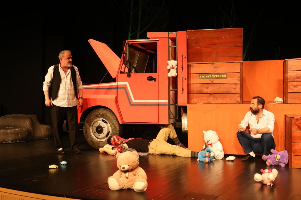 BU SEFER SAĞLIK ÇALIŞANLARI İÇİN OYNADILAR!