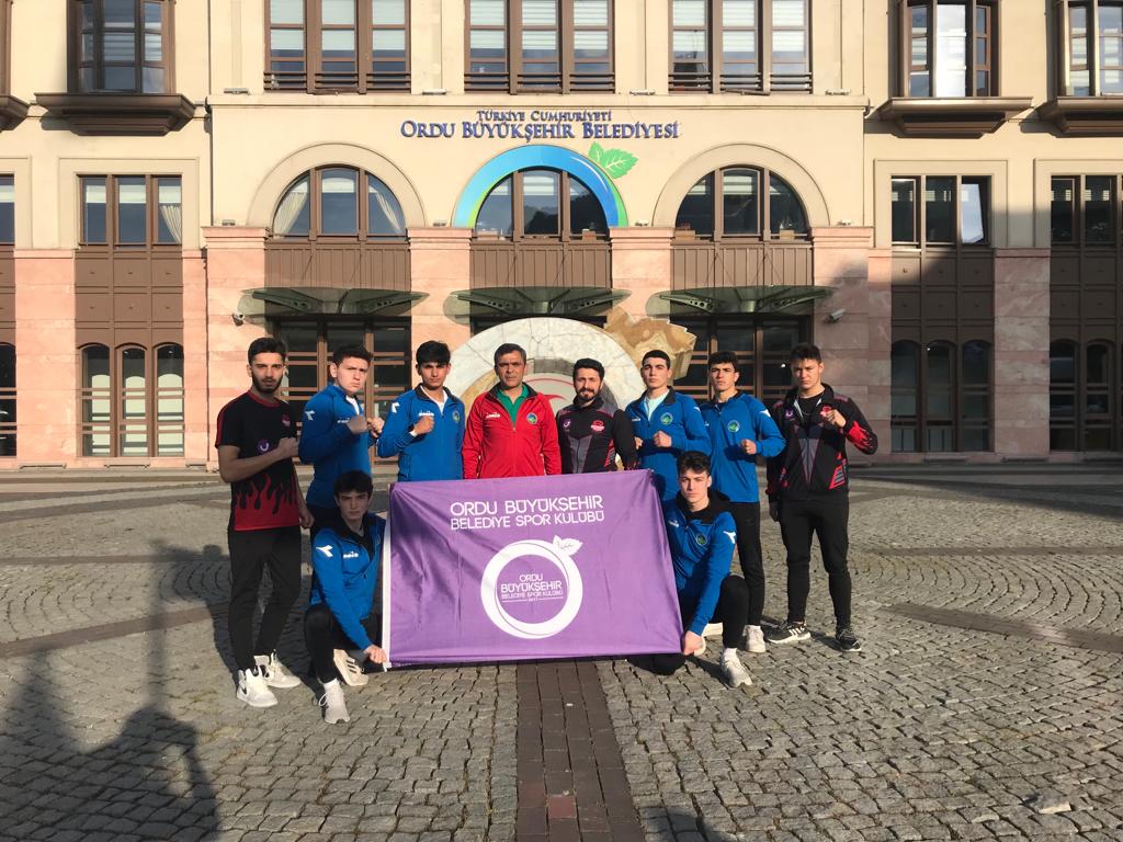 ORDU BÜYÜKŞEHİR BELEDİYESİ SPORCULARI MADALYALARA ABONE