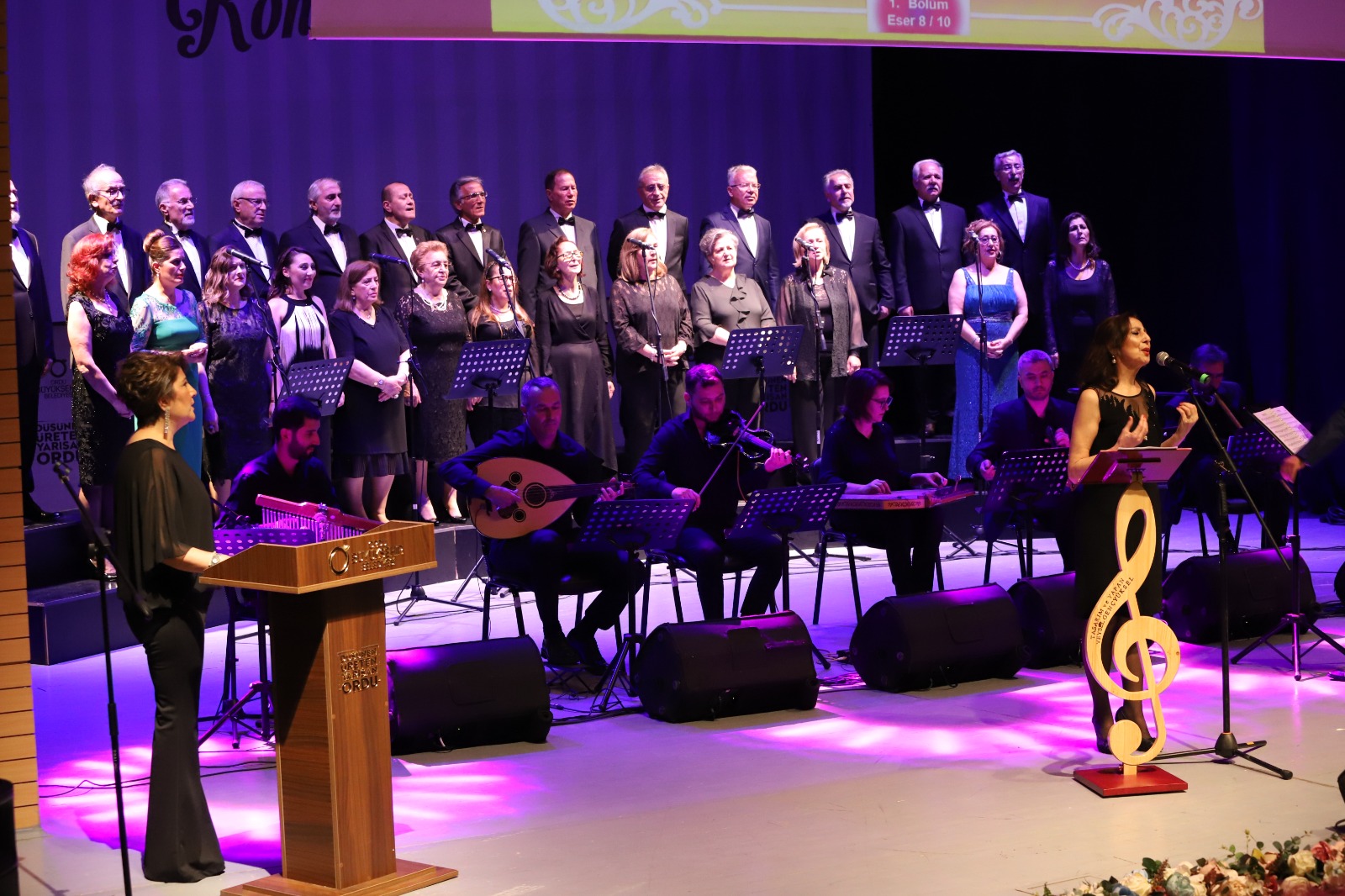 SANAT MÜZİĞİ KONSERİ MEST ETTİ