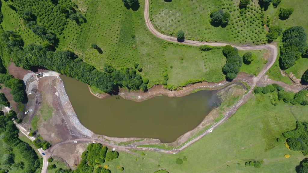 OSKİ, DAĞ TAŞ DEMEDEN ÇALIŞIYOR