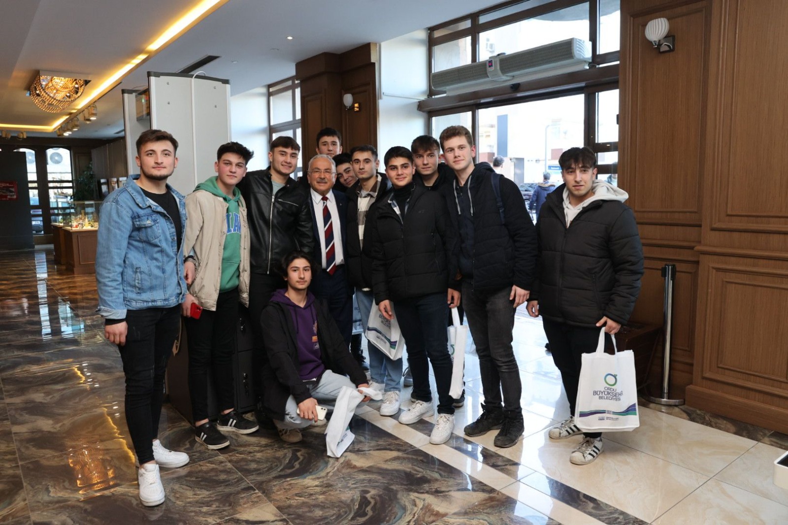 Öğrenciler Şehrini Tanımaya Devam Ediyor