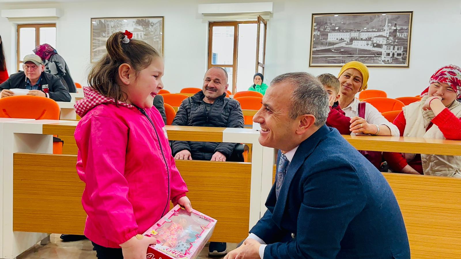 Vali Sonel “Devletimizin Şefkati İle Yanınızdayız”