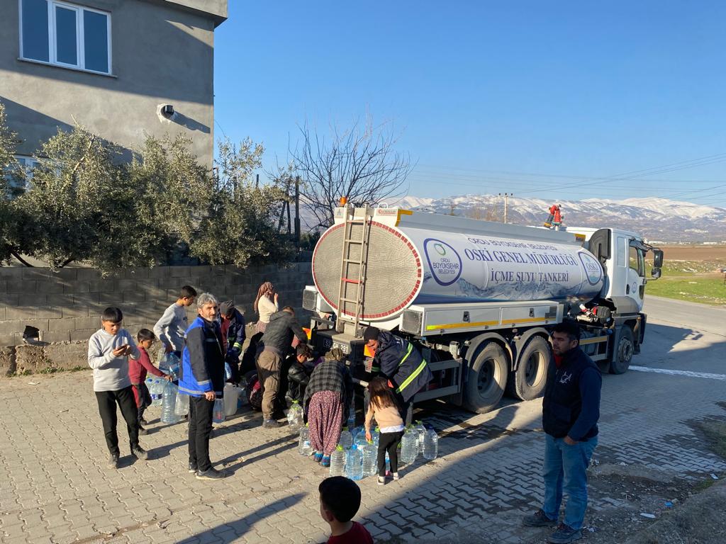 Depremin Yaraları Sarılıyor