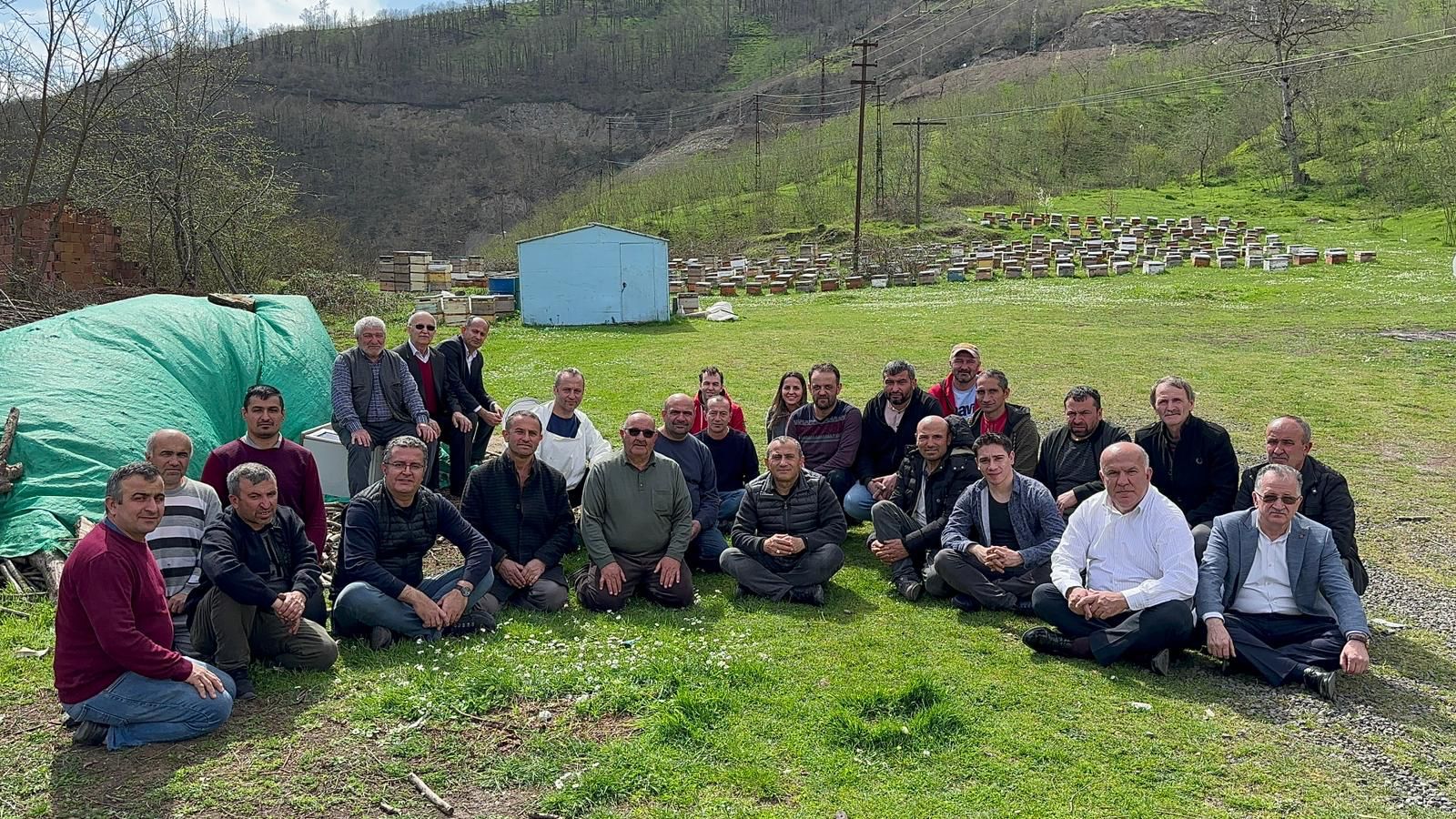 Bolaman Havzası Projesi Kapsamında Arıcılara İlaç Desteğinde Bulunuldu